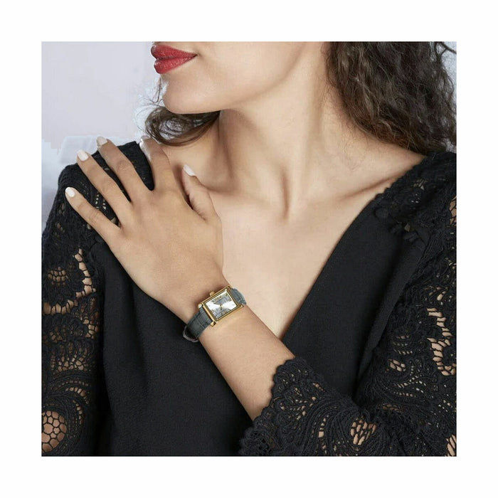 V4H9822B0F076E7A491E7355FABB3A7E74DR5572529P5