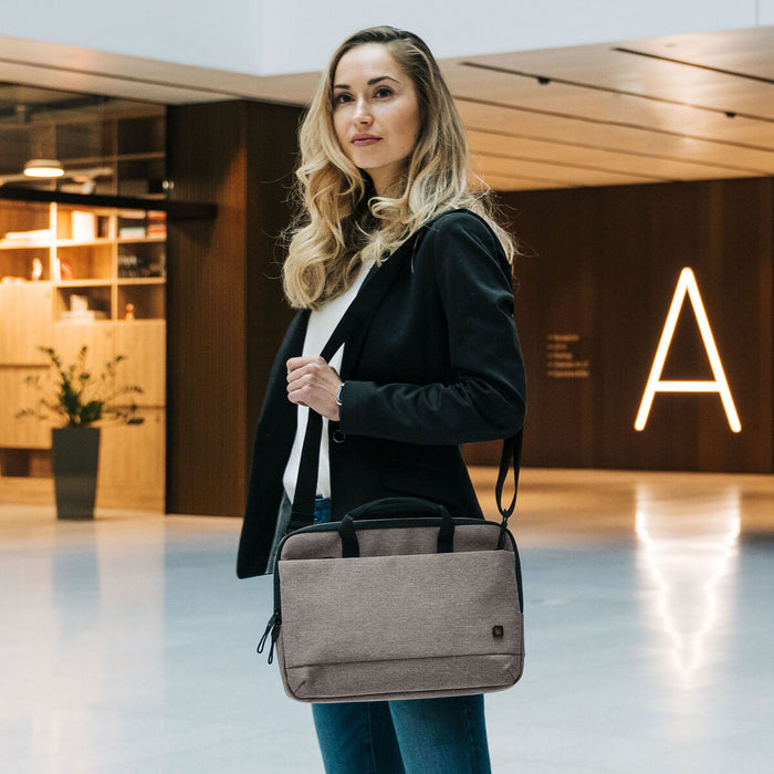 V6H5037352C14CDDECC9F7E236D2C4C2538R3769889P6